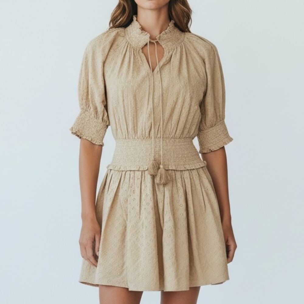 Roller Rabbit Fiorella Eyelet Seersucker Mini Dress Beige Cotton Fits S